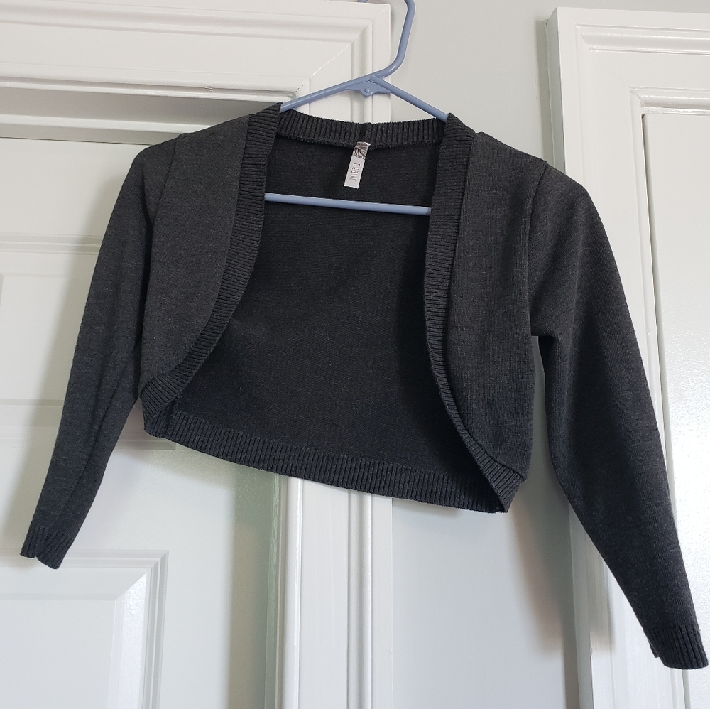 Debut brand grey sweater shrug, size Small